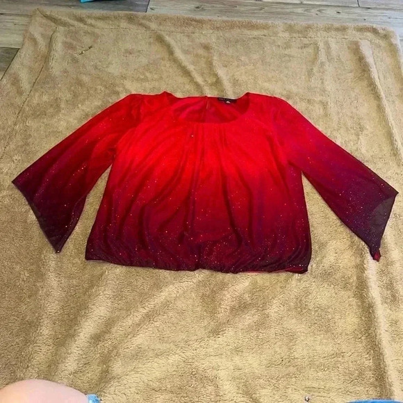 Sara Michelle Blouse - Picture 1 of 3